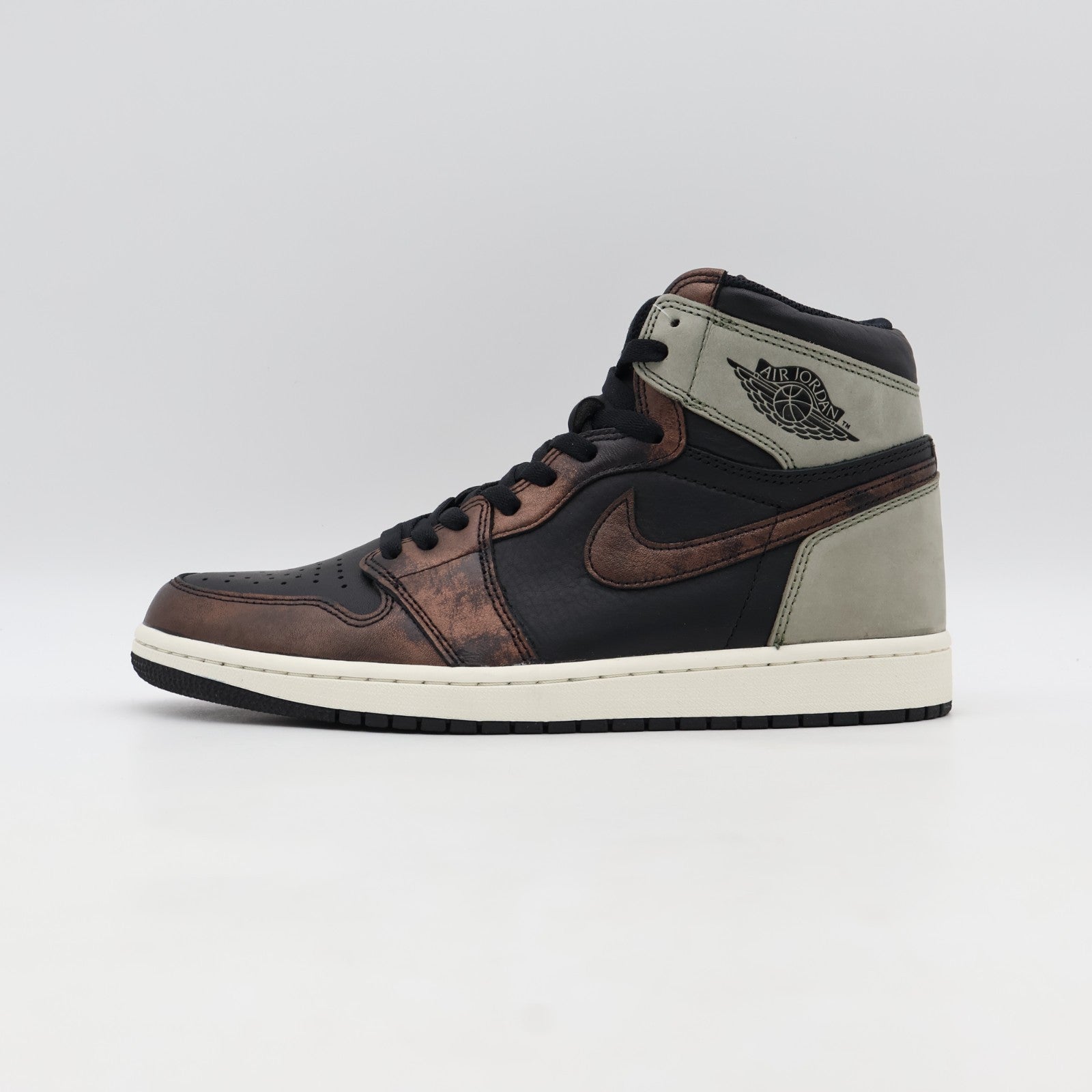 555088-033 Nike Air Jordan 1 High OG Rust Shadow (Men's)