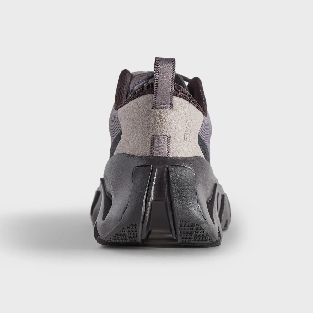 3MG10776093 KITH x On K-Tech 1 "Shark/Ox" (Men's)