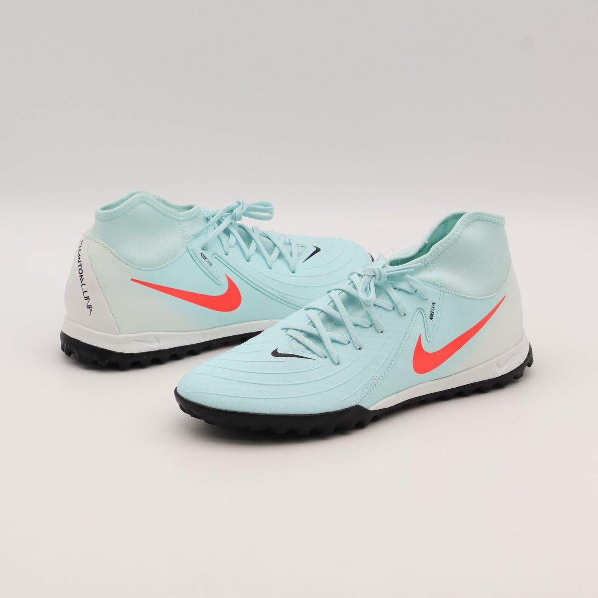 FJ2566-300 Nike Phantom Luna 2 Academy Mint Off Noir Atomic Red (Men's)
