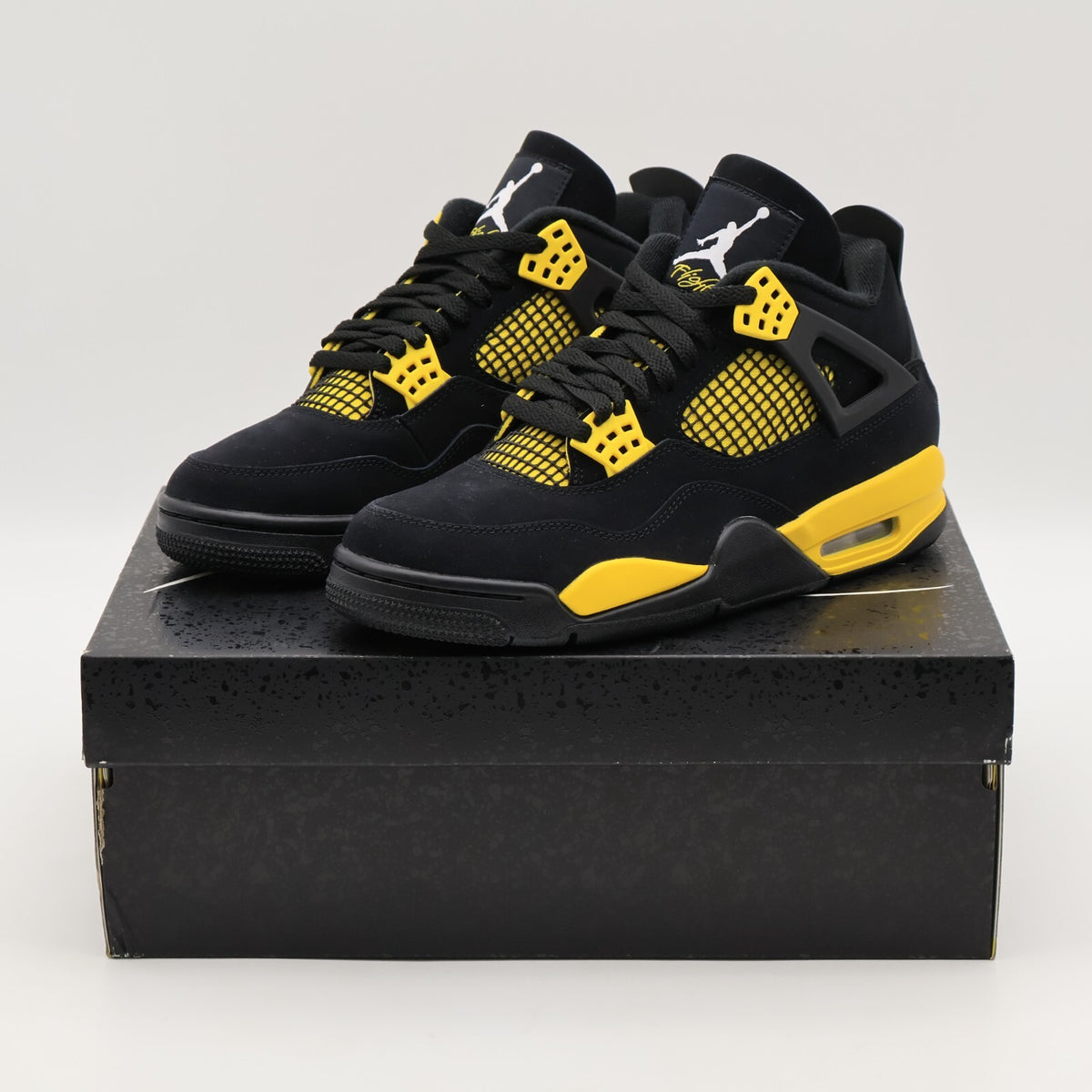 DH6927-017 Nike Air Jordan 4 Retro Thunder Lightning Black Tour Yellow Gold