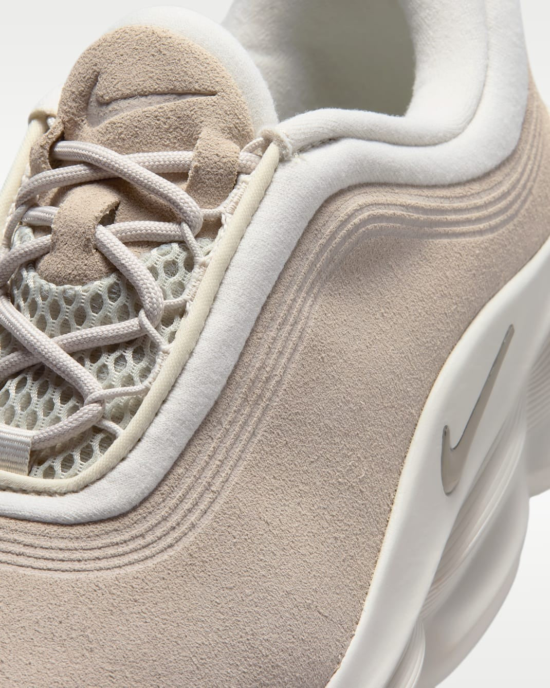IR0448-200 IR0448-200 Nike  24.7 Cream 2Phantom (Women's)