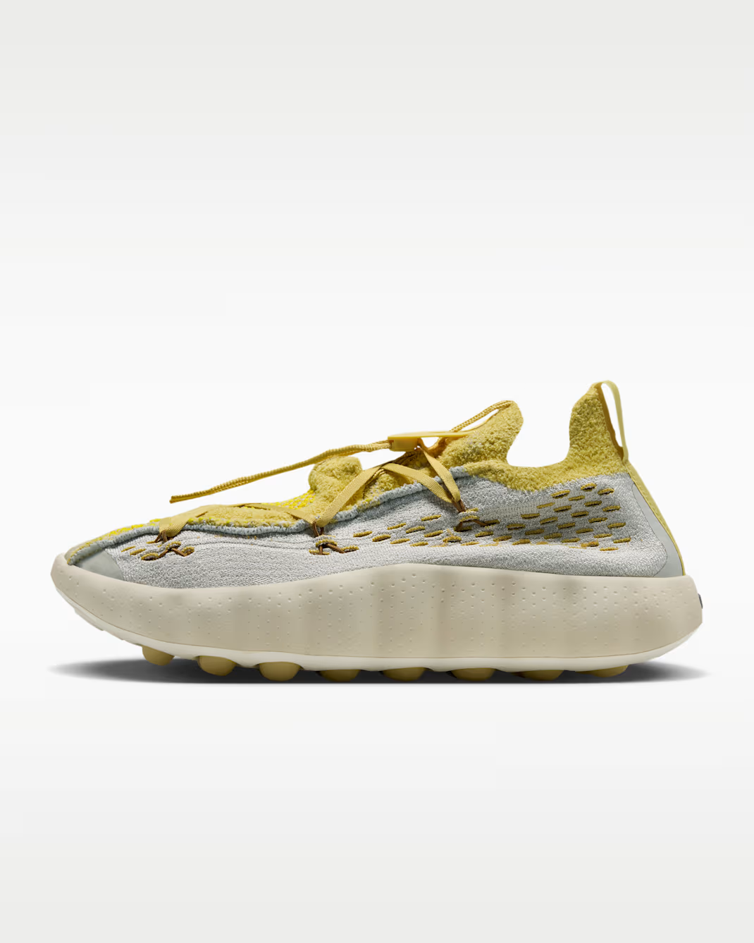 IR2176-003 Nike Mind 002 Flyknit "Light Bone/Saturn Gold" (Men's)
