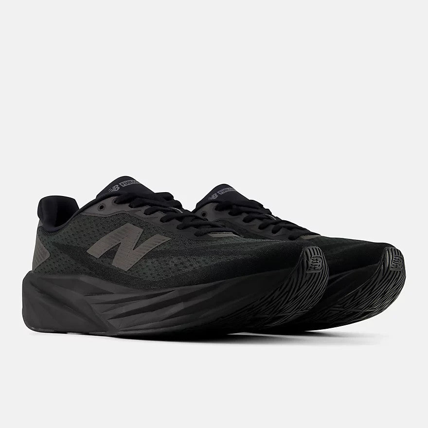 MFCX4WK New Balance FuelCell Rebel V5 "Black" (Men's)