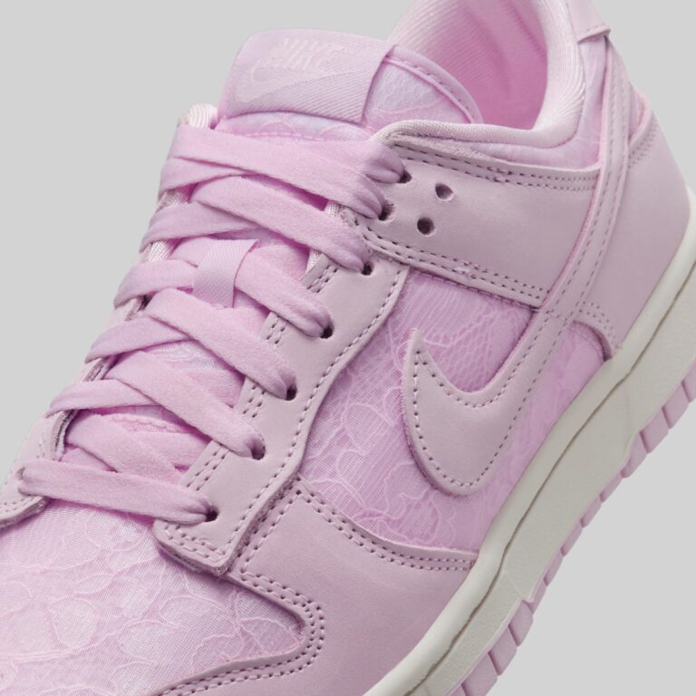 HJ5870-600 Nike Dunk Low Regal Pink (Women's)