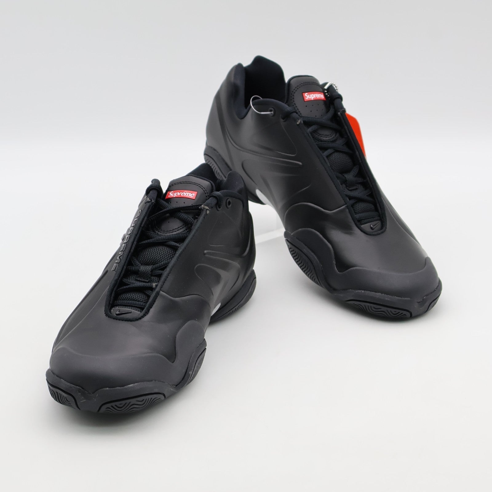FB8934-001 Supreme Nike Air Zoom Courtposite Black Metallic Silver (Men's)
