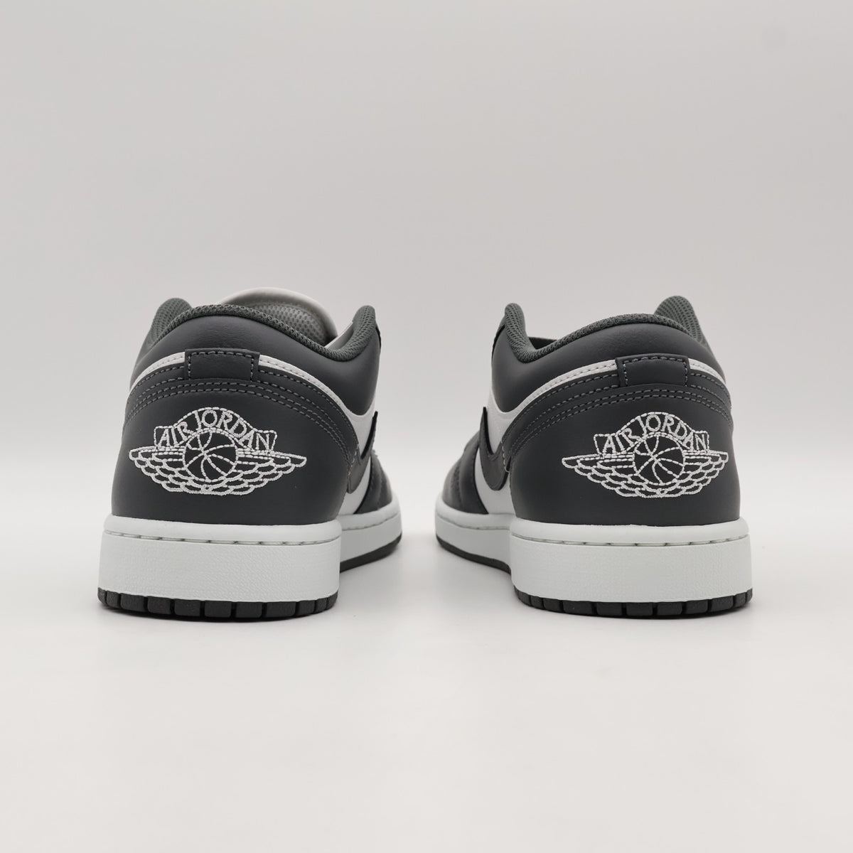 553558-044 Nike Air Jordan 1 Low Classic Grey White (Men's)