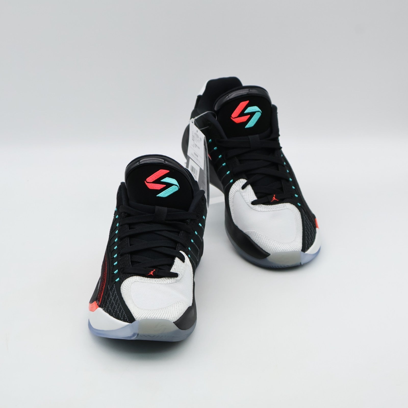 HF0824-001 Nike Luka Bloodline (Men's)