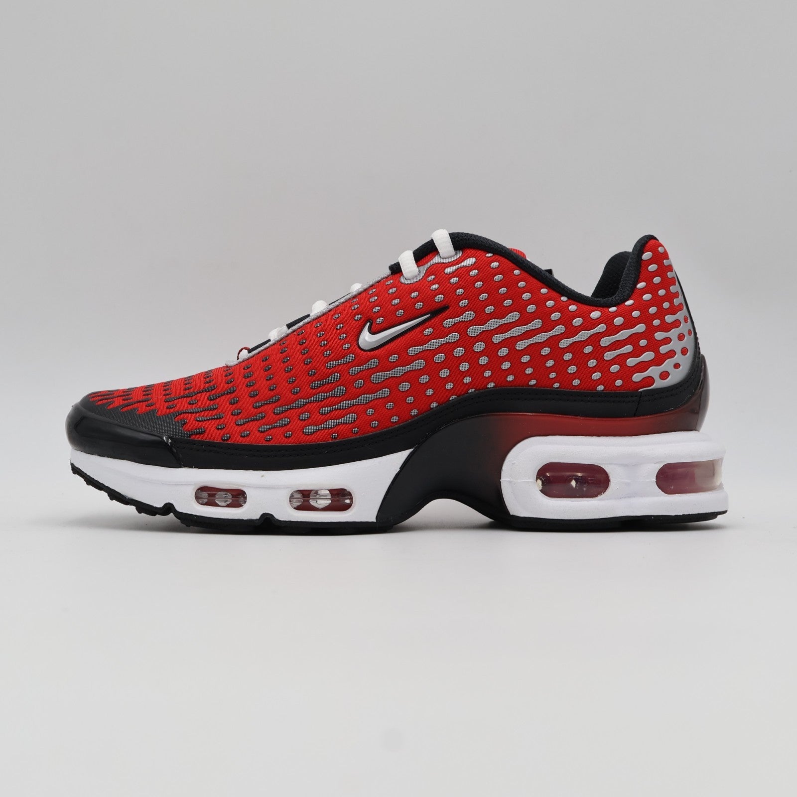 HQ2197-600 Nike Air Max Plus 7 University Red (Men's)