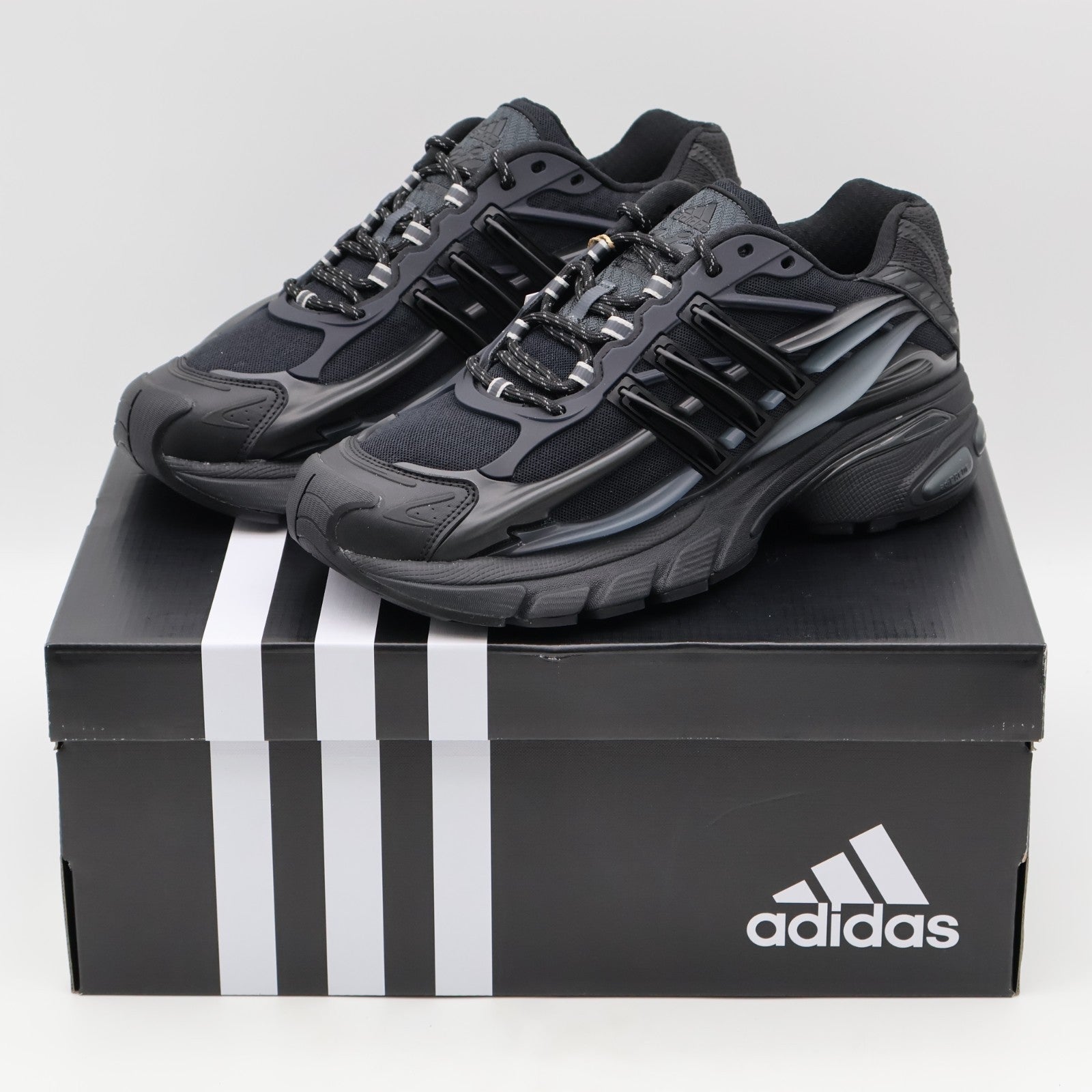 KJ3841 Pharrell Williams adidas Jellyfish Carbon Core Black (Men's)