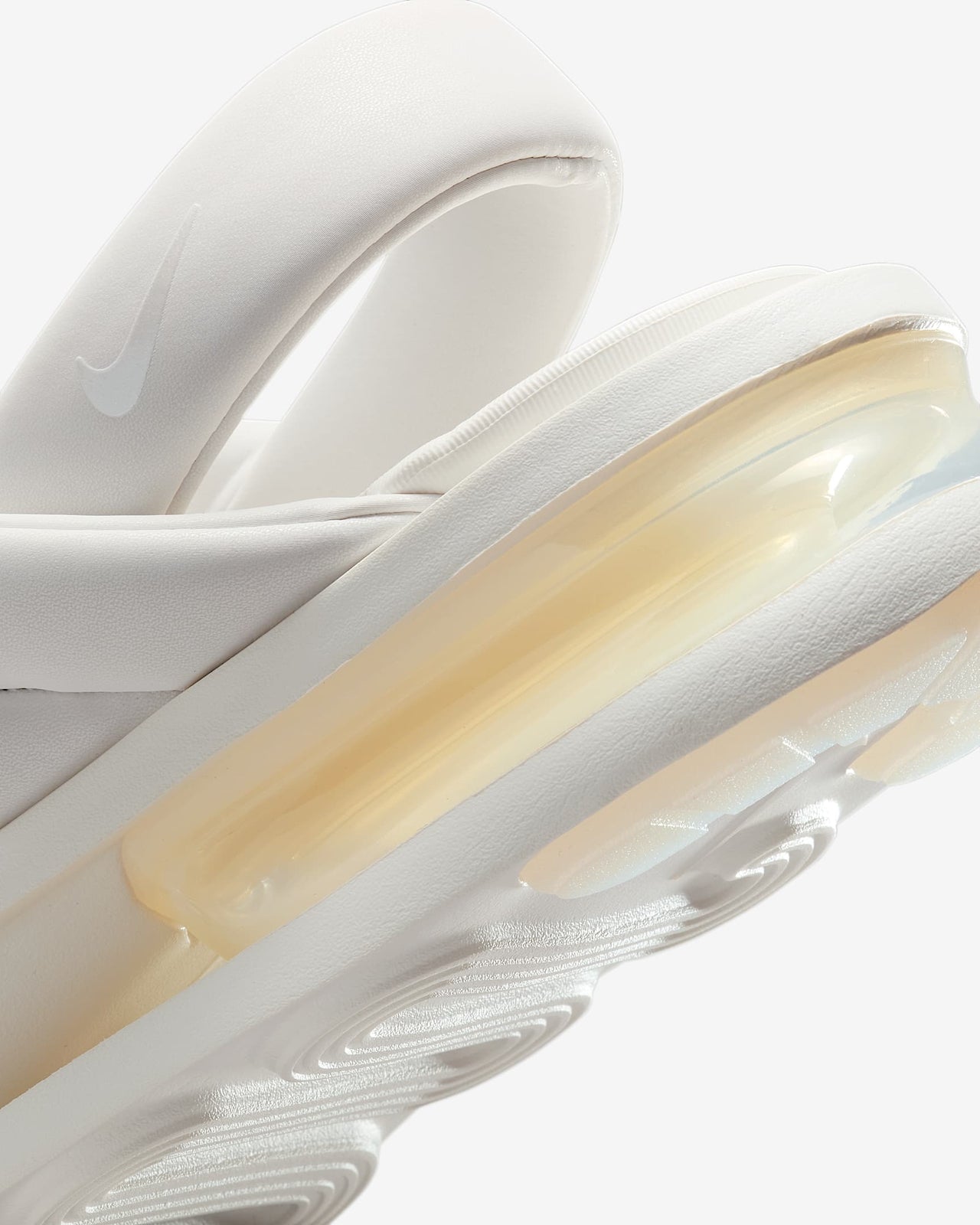 FJ5929-100 Nike Air Max Isla Summit White Phantom Summit White (Women's)