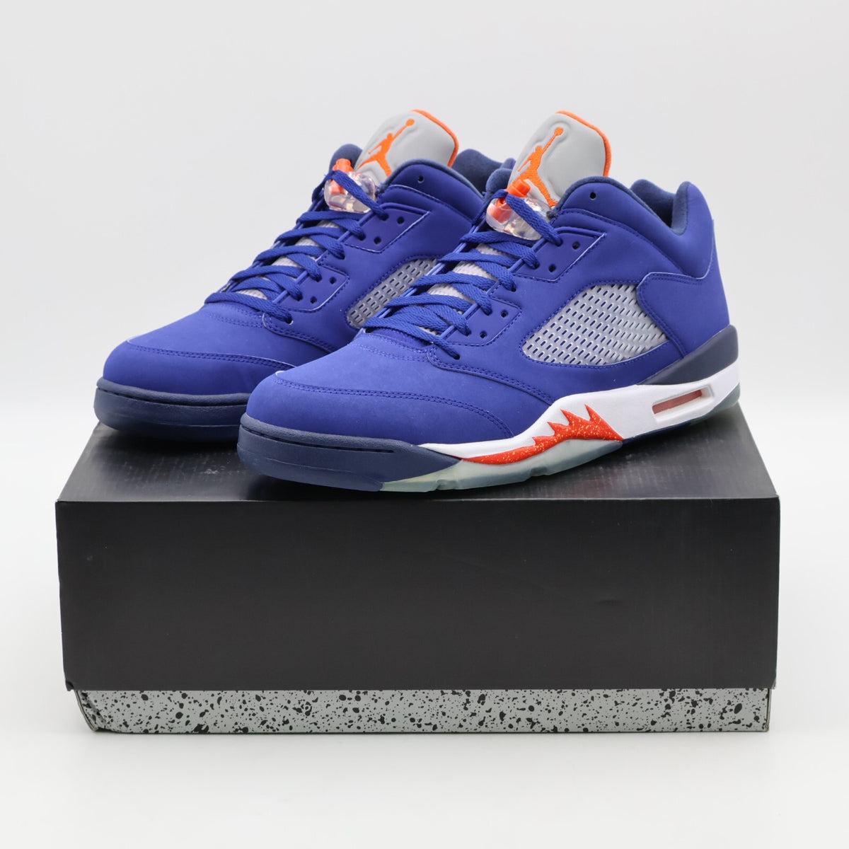819171-417 NIKE AIR JORDAN 5 RETRO LOW KNICKS (Men's)