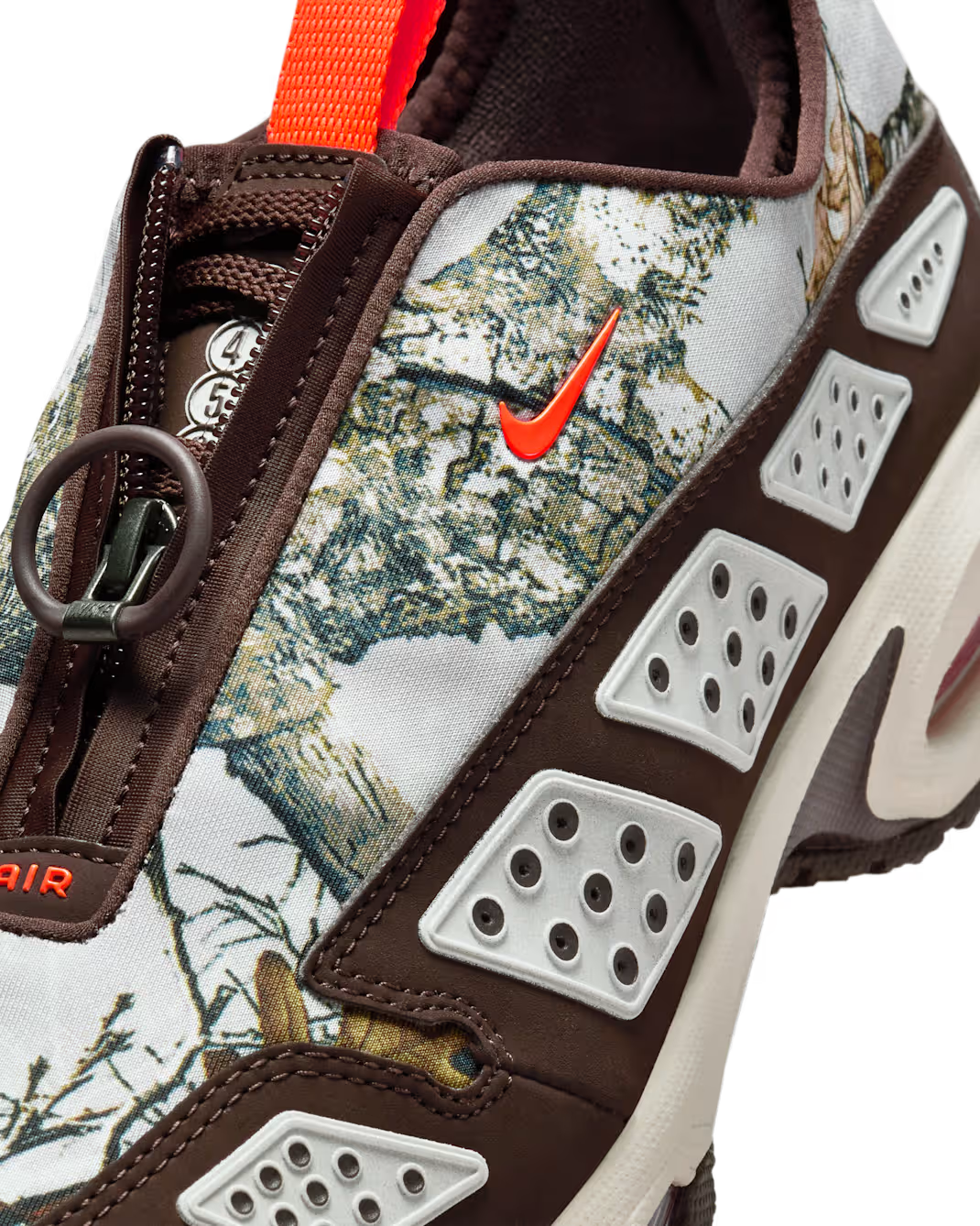 IB2476-100 Nike Air Max SNDR Light Orewood Brown Baroque Brown