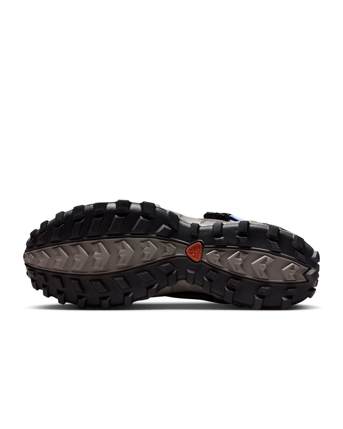HM7133-200 Nike ACG Air Phassad Cave Stone Aluminum (Men's)