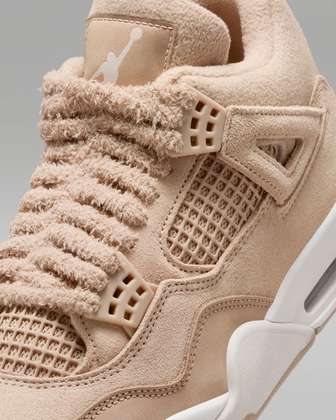 HV0823-200 Nike Air Jordan 4 Retro Cozy Girl (Women's)