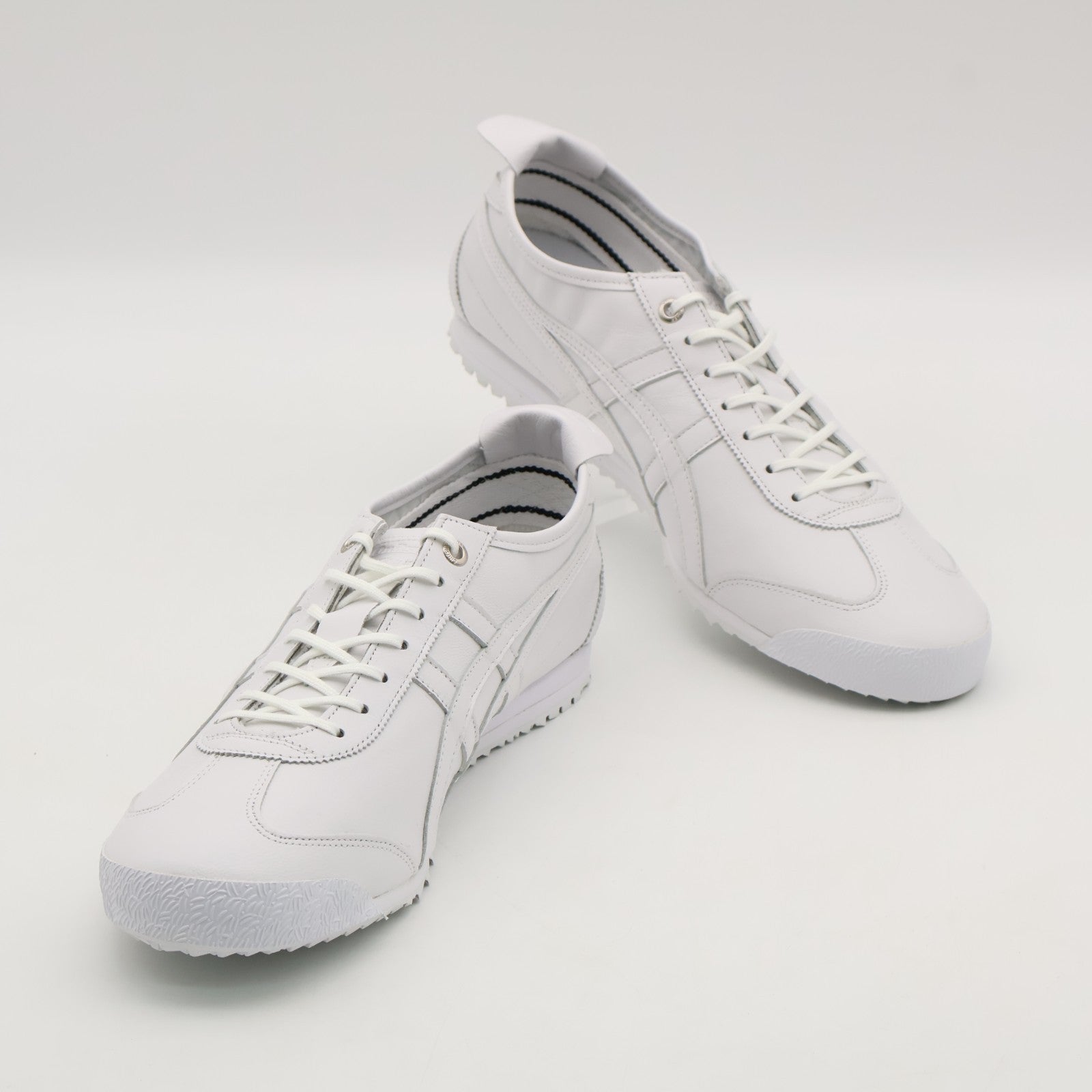 1183A872-117 Onitsuka Tiger Mexico 66 SD White (Men's)