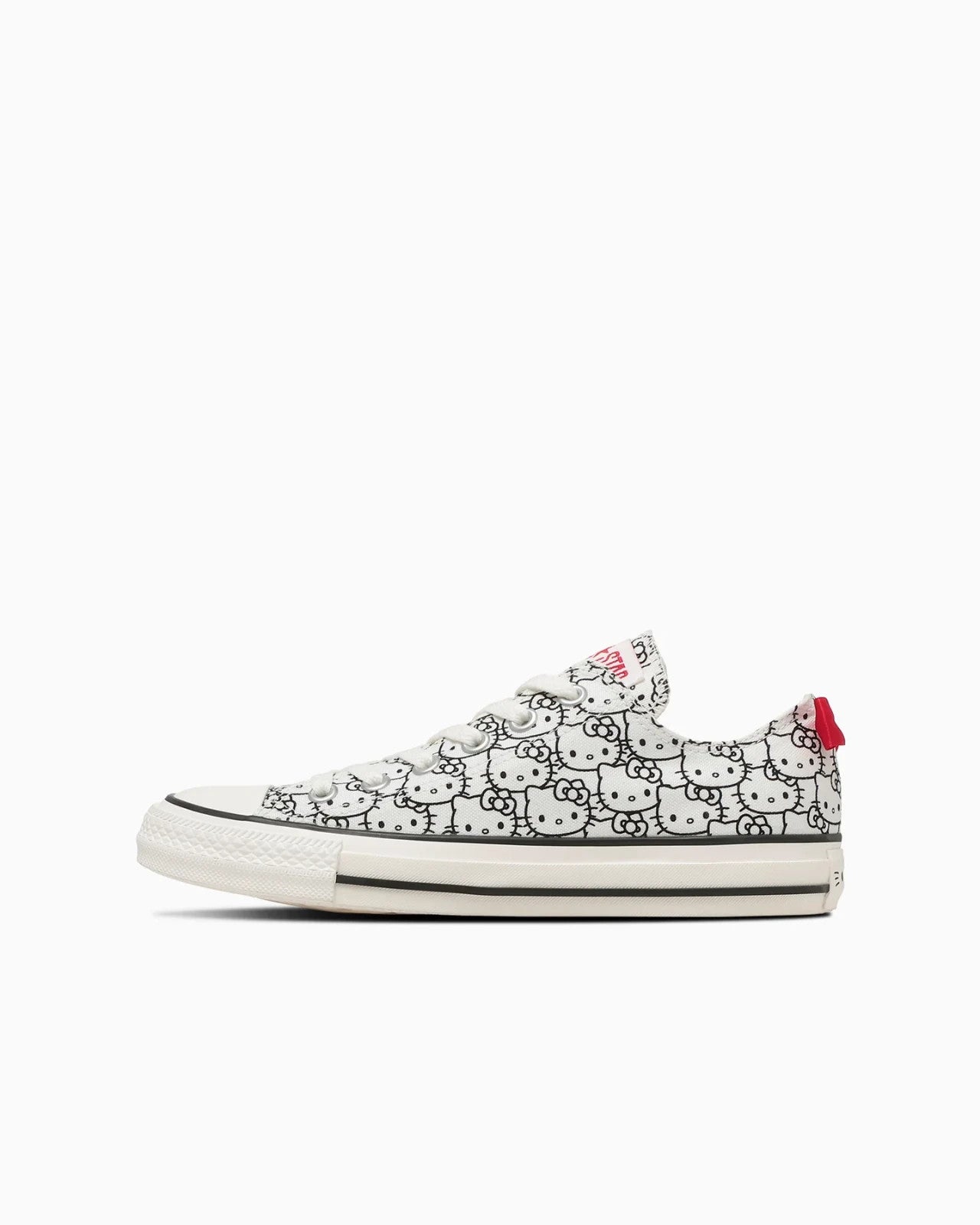 31318860 Sanrio Ã Converse All Star OX "Hello Kitty" (Men's)