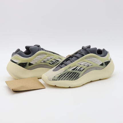 Size 9.5 - ID1674 adidas Yeezy 700 V3 Fade Salt