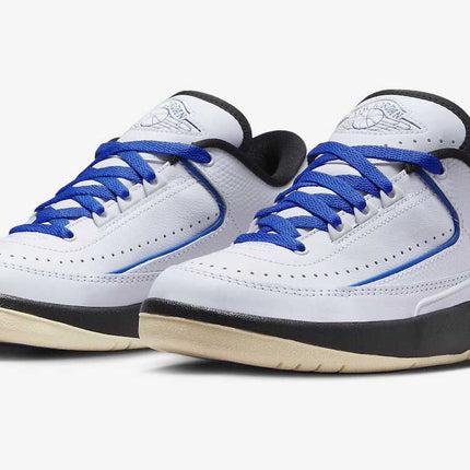 DX4401-104 Nike WMNS Air Jordan 2 Retro Low Varsity Royal