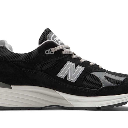 U991BK2 New Balance 991V2 Black (Men's)