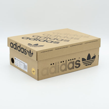 IH2657 adidas Originals Predator Mundial Crystal White Core Black Gum (Men's)