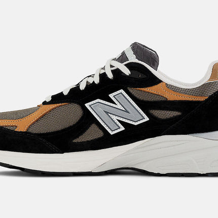 M990BB3 New Balance 990V3 Black Tan