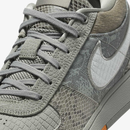 HF6236-002 Nike Book 1 PRM Hike (Men's)