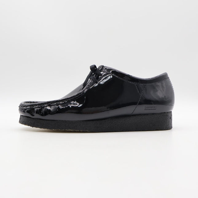 26176856 Supreme Clarks Patent Leather Wallabee Black (Men's)