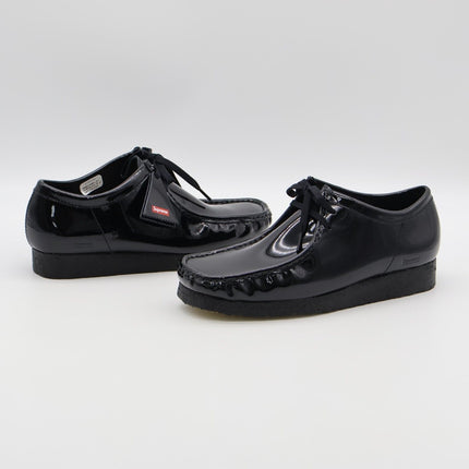 26176856 Supreme Clarks Patent Leather Wallabee Black (Men's)