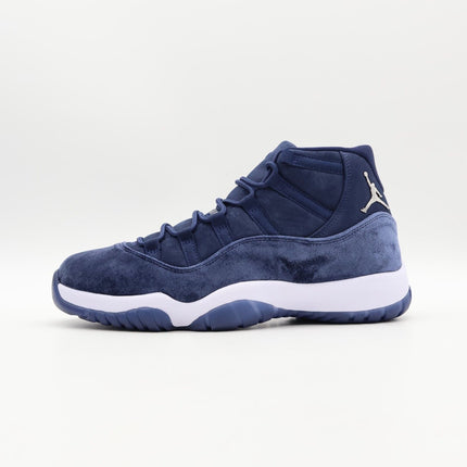 AR0715-441 Nike Air Jordan 11 Retro Midnight Navy Metallic Silver (Women's)