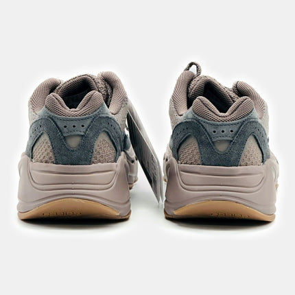 GZ0724 Adidas Yeezy Boost 700 V2 Mauve Brown Charcoal Grey Gum Beige Suede Mesh