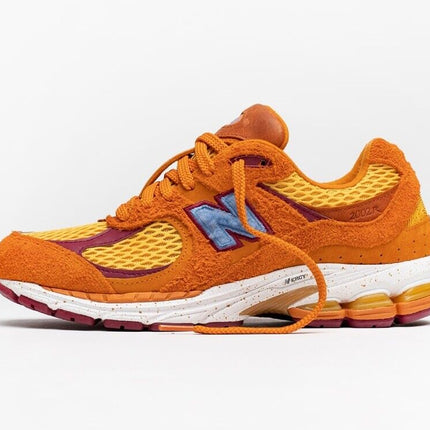 ML2002R1 Salehe Bembury �~ New Balance 2002R Desert Gold Orange Red