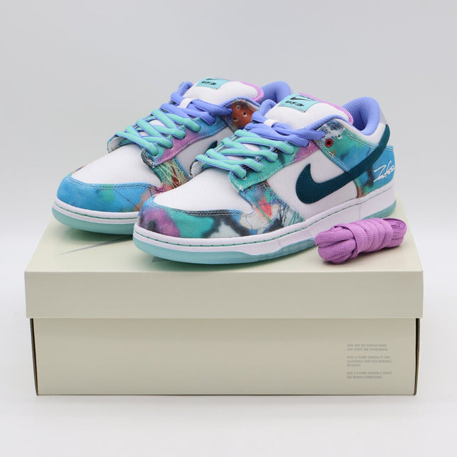 HF6061-400 Futura Nike SB Dunk Low White and Geode Teal (Men's)