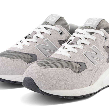 MT580MG2 New Balance 580 Grey