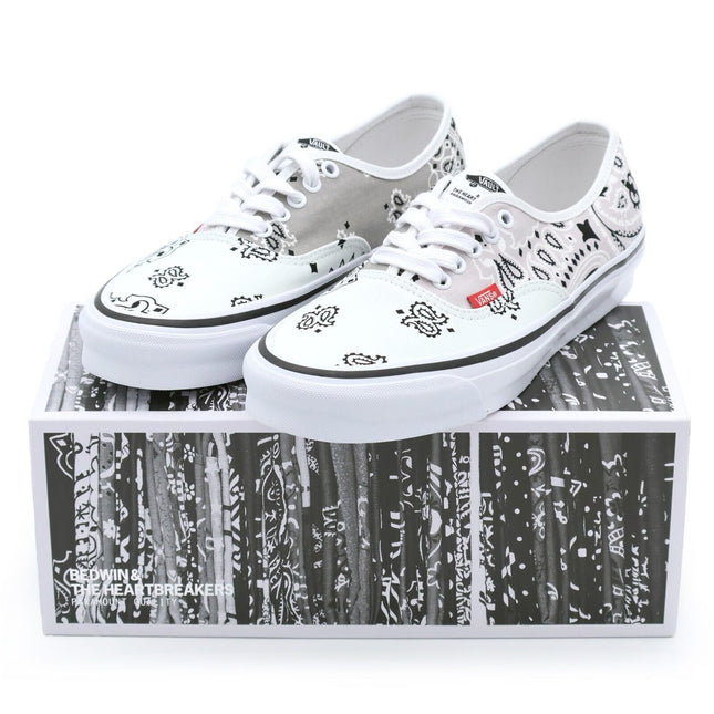 VN0A5FBDBHD BEDWIN & THE HEARTBREAKERS Vault by Vans OG Authentic Light Grey