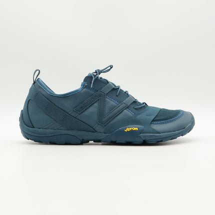 MT10OIY ISSEY MIYAKE New Balance MT10O Blue Green (Men's)