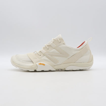 MT10OIM ISSEY MIYAKE New Balance MT10O White (Men's)