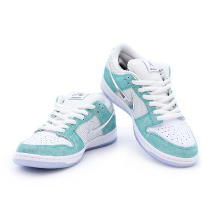 FD2562-400 APRIL SKATEBOARDS Nike SB Dunk Low Pro QS Turbo Green Silver (Men's)