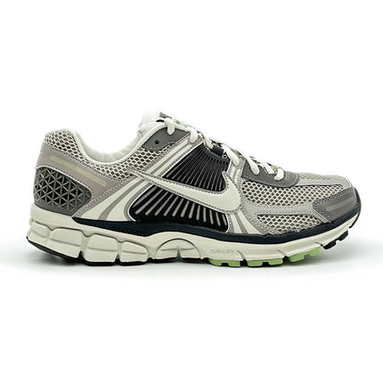 FB8825-001 Nike Zoom Vomero 5 Cobblestone and Flat Pewter (Women's)