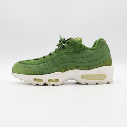 Size 9.5 - 834668-337 Nike Stussy x Air Max 95 Olive