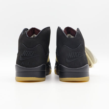 FD1330-001 A Ma Mani?re Nike Air Jordan 5 Retro SP Black (Men's)