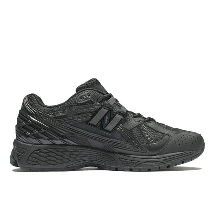 M1906NJ New Balance 1906U Black (Men's)