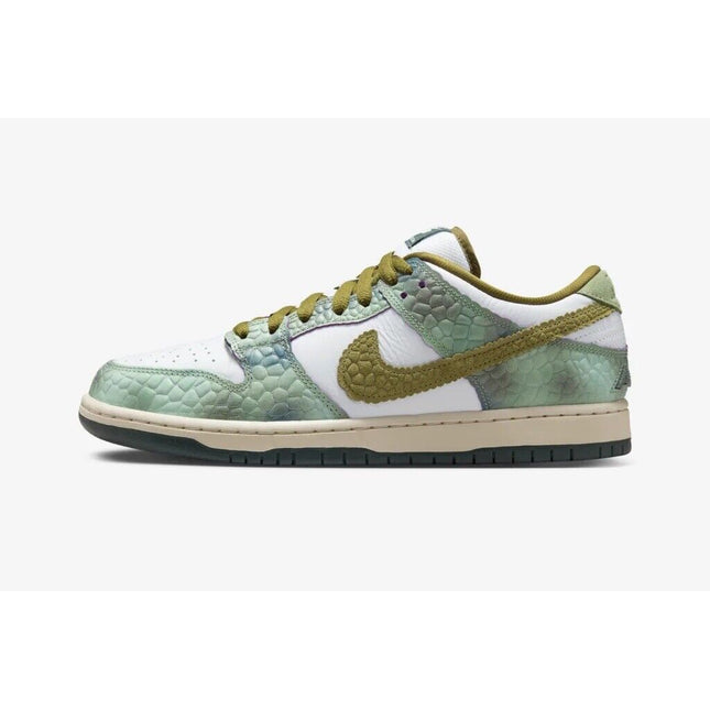 HJ3386-300 Alexis Sablone Nike SB Dunk Low Pro White and Pacific Moss (Men's)