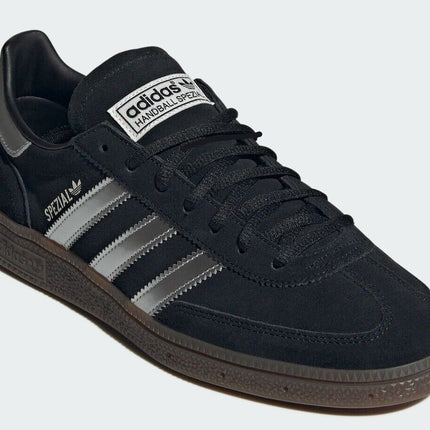 JP5356 adidas Originals Handball Spezial Core Black Silver Metallic Gum5 (Men's)