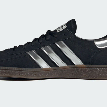 JP5356 adidas Originals Handball Spezial Core Black Silver Metallic Gum5 (Men's)