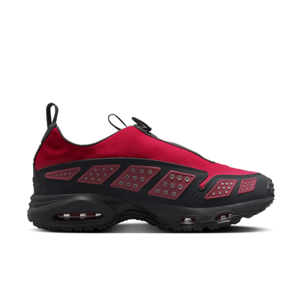 FZ4238-800 Nike Air Max SNDR GORE-TEX Dark Smoke Grey and Fire Red (Women's)