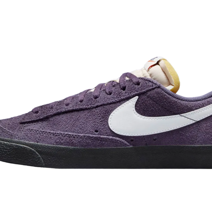 FQ8060-500 Nike Blazer Low '77 Vintage Dark Raisin Off Noir Sail (Women's)