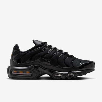 DM2362-002 Nike Women's Air Max Plus Triple Black (Women's)