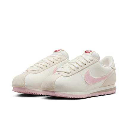 HV6012-161 Nike Women's Cortez Valentine's Day (Women's)