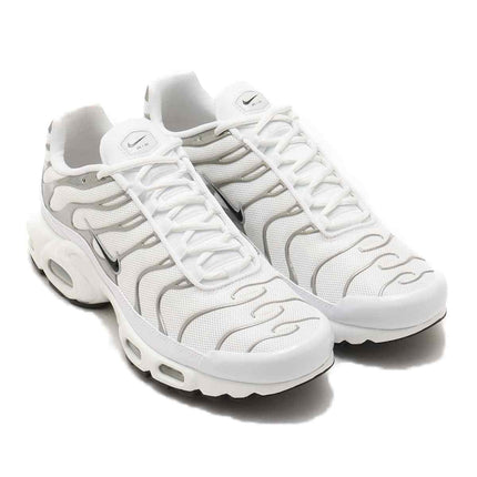 HJ9743-100 Nike Women's Air Max Plus White Chrome (Women's)