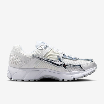 HF7723-100 Nike Women's Zoom Vomero 5 Chrome Toe (Women's)